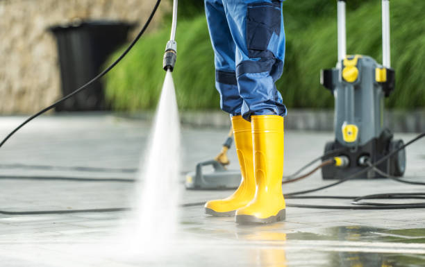 Garage Pressure Washing in St Clair, MO